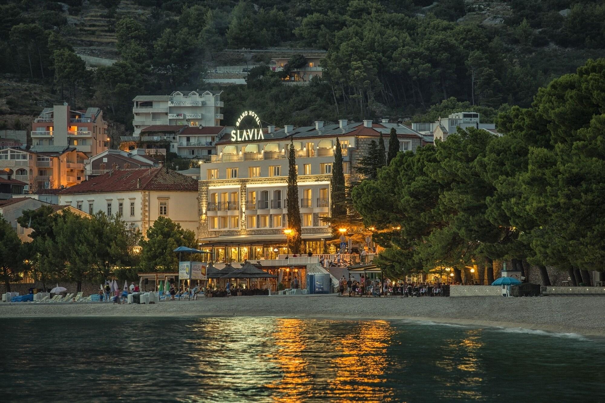 Grand Hotel Slavia - Adults Only Baška Voda المظهر الخارجي الصورة